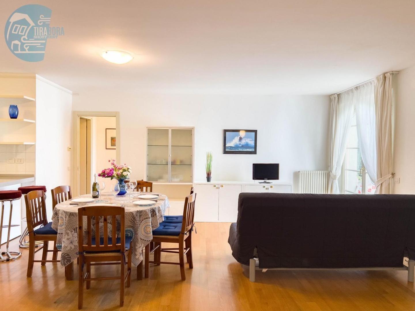 Cattedrale 5 Tirabora Short Rent Apartment Trieste Exterior photo